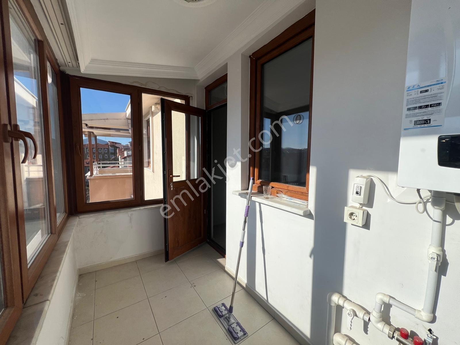 Emek Taksi Yakını Ana Cadde Üzeri Kiralık 3+1 Daire - Görsel 16