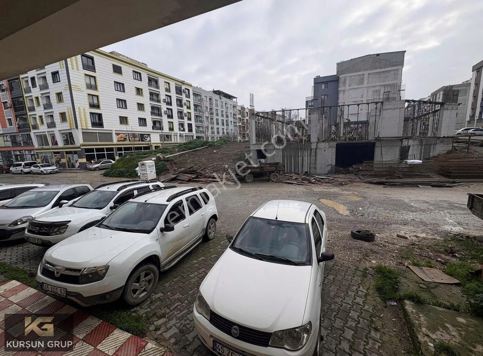 Muradiye Mh. Su Deposu Civarı Önü Açık 3+1bahçeli Full Lüx Daire - Görsel 15