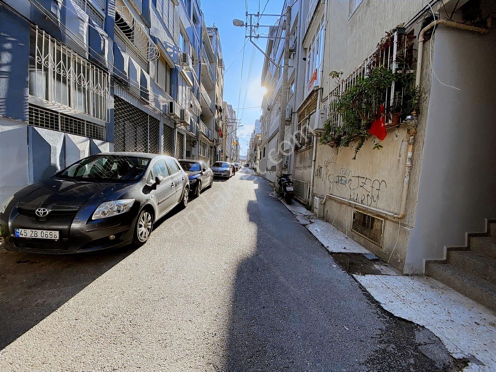 Akalın'dan Sahile 150 Metre Otoparklı Arakat Masrafsız 130m2 3+1 - Görsel 11