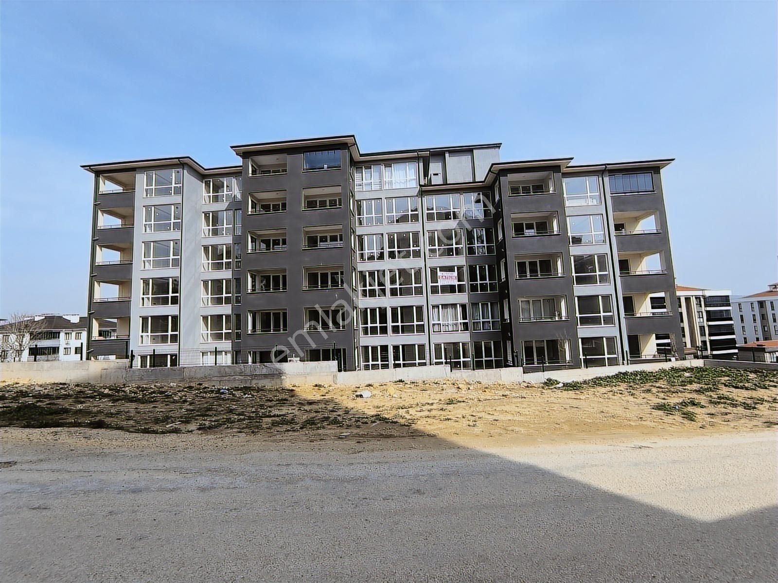 Kariyer'den Umutevleri Nev Sit 92m² Sıfır 2+1 Satılık Daire - Görsel 12