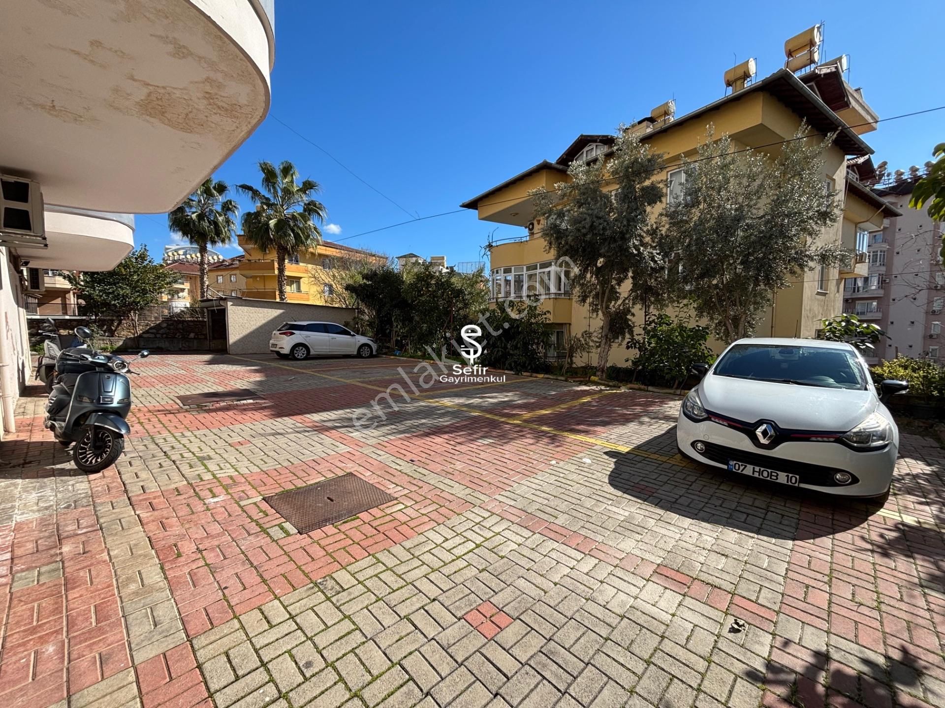 Alanya Hacet'te 3+1 Ayrı Mutfak Geniş Kiralık Daire - Görsel 22