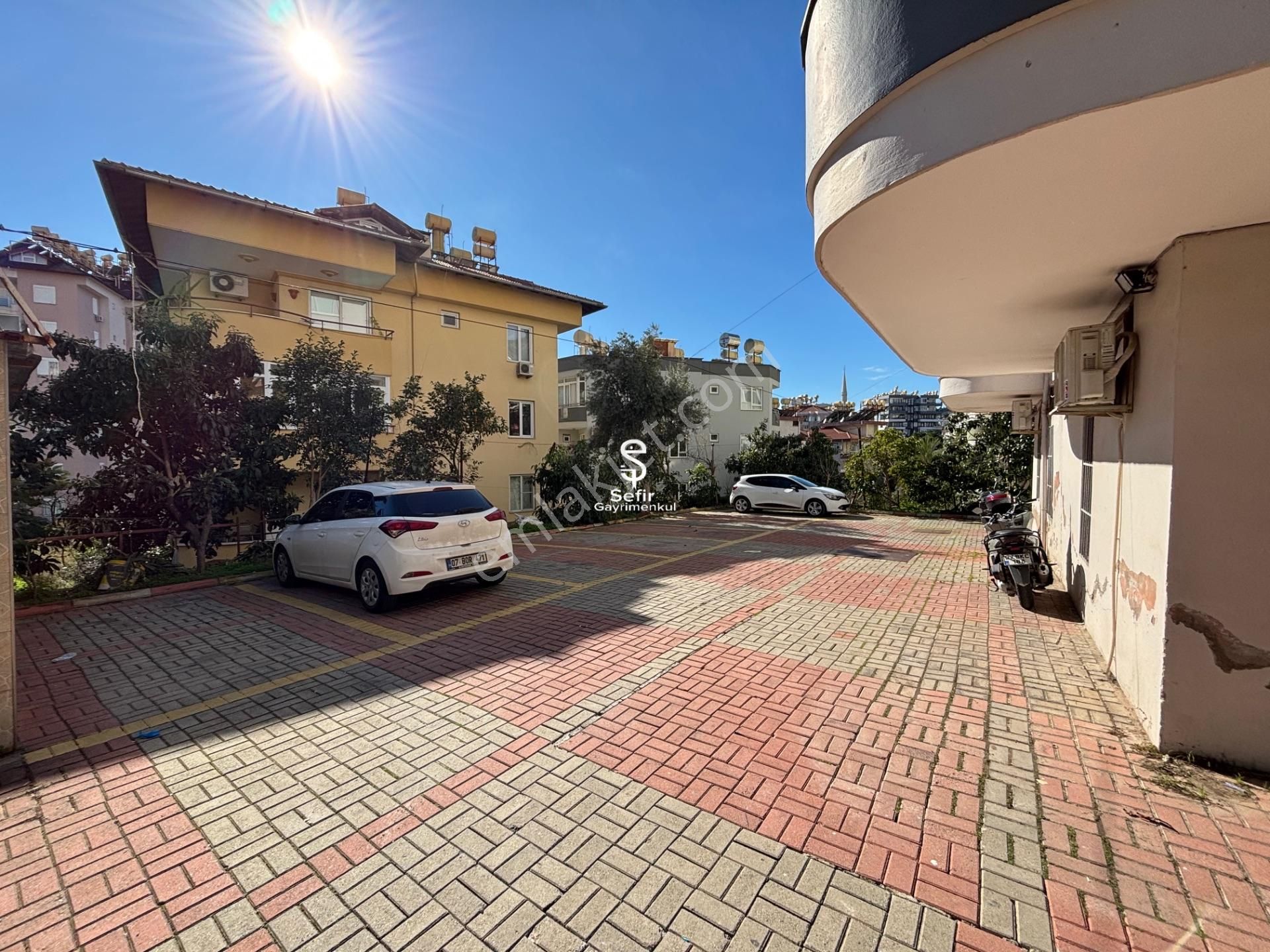 Alanya Hacet'te 3+1 Ayrı Mutfak Geniş Kiralık Daire - Görsel 21