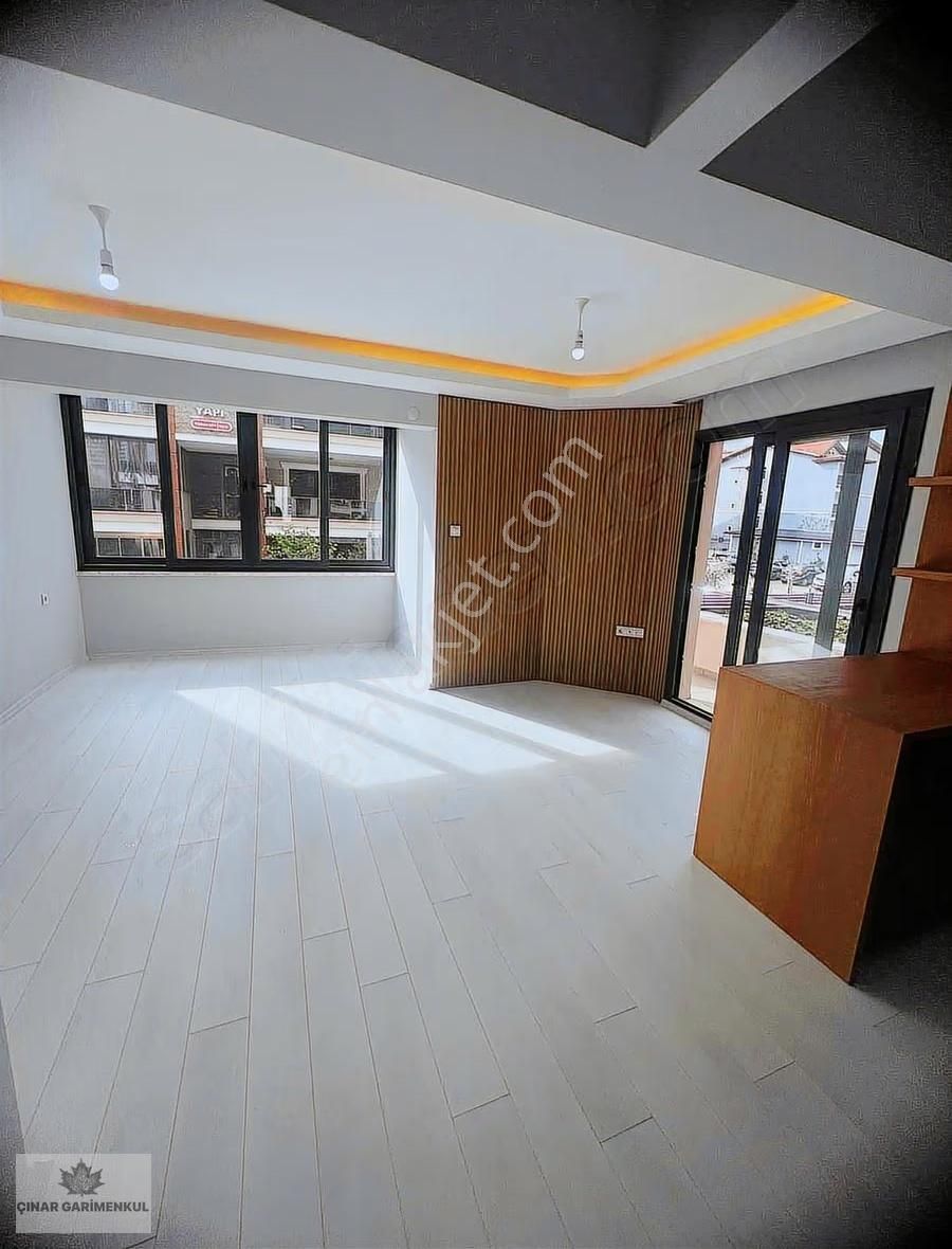 Çınar Gayrimenkul'den Prestijli Konum Full Yenilenmiş Daire - Görsel 11