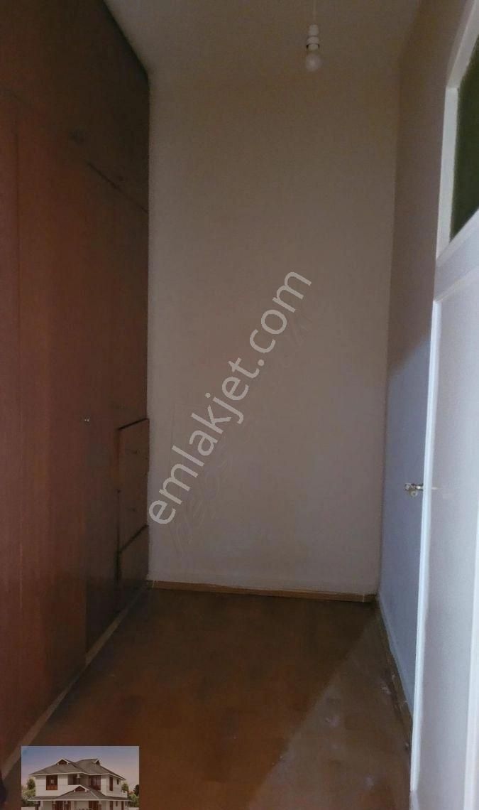 Genç Emlaktan Geniş 3+1 Kilerli Satılık Daire - Görsel 12