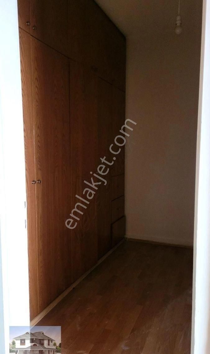 Genç Emlaktan Geniş 3+1 Kilerli Satılık Daire - Görsel 24