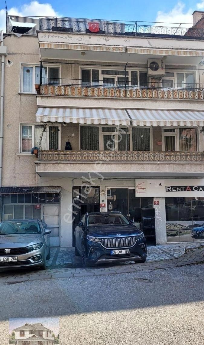 Genç Emlaktan Geniş 3+1 Kilerli Satılık Daire