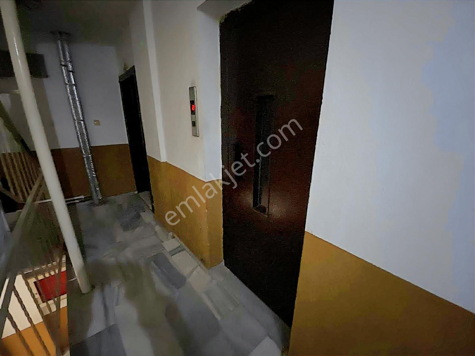 Dağlı !gayrimenkul'den 2+1 Cadde Üzeri Merkezi Konumda Daire - Görsel 13