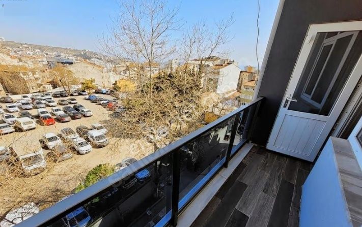 Gülsultan Emlak ' Tan Tekirdağ Süleymanpaşa Çarşı Merkezde Satılık 3+1 Daire - Görsel 4