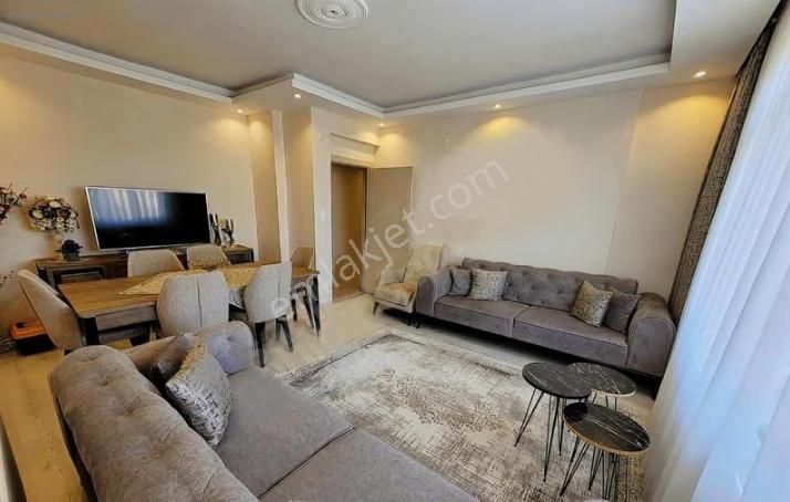 Gülsultan Emlak ' Tan Tekirdağ Süleymanpaşa Çarşı Merkezde Satılık 3+1 Daire