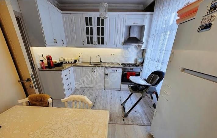 Gülsultan Emlak ' Tan Tekirdağ Süleymanpaşa Çarşı Merkezde Satılık 3+1 Daire - Görsel 8