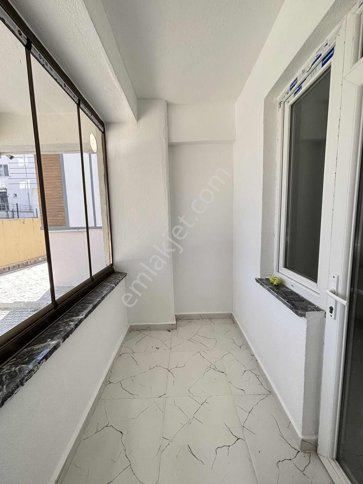 Akkaya İnşaattan Cemal Gürselde Y.giriş Kapalı Balkon 2+1 - Görsel 8