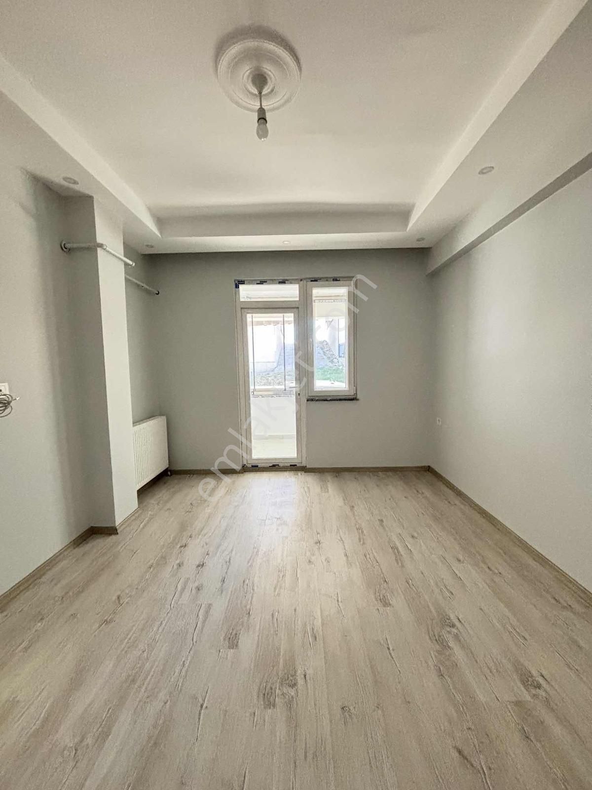 Akkaya İnşaattan Cemal Gürselde Y.giriş Kapalı Balkon 2+1 - Görsel 12