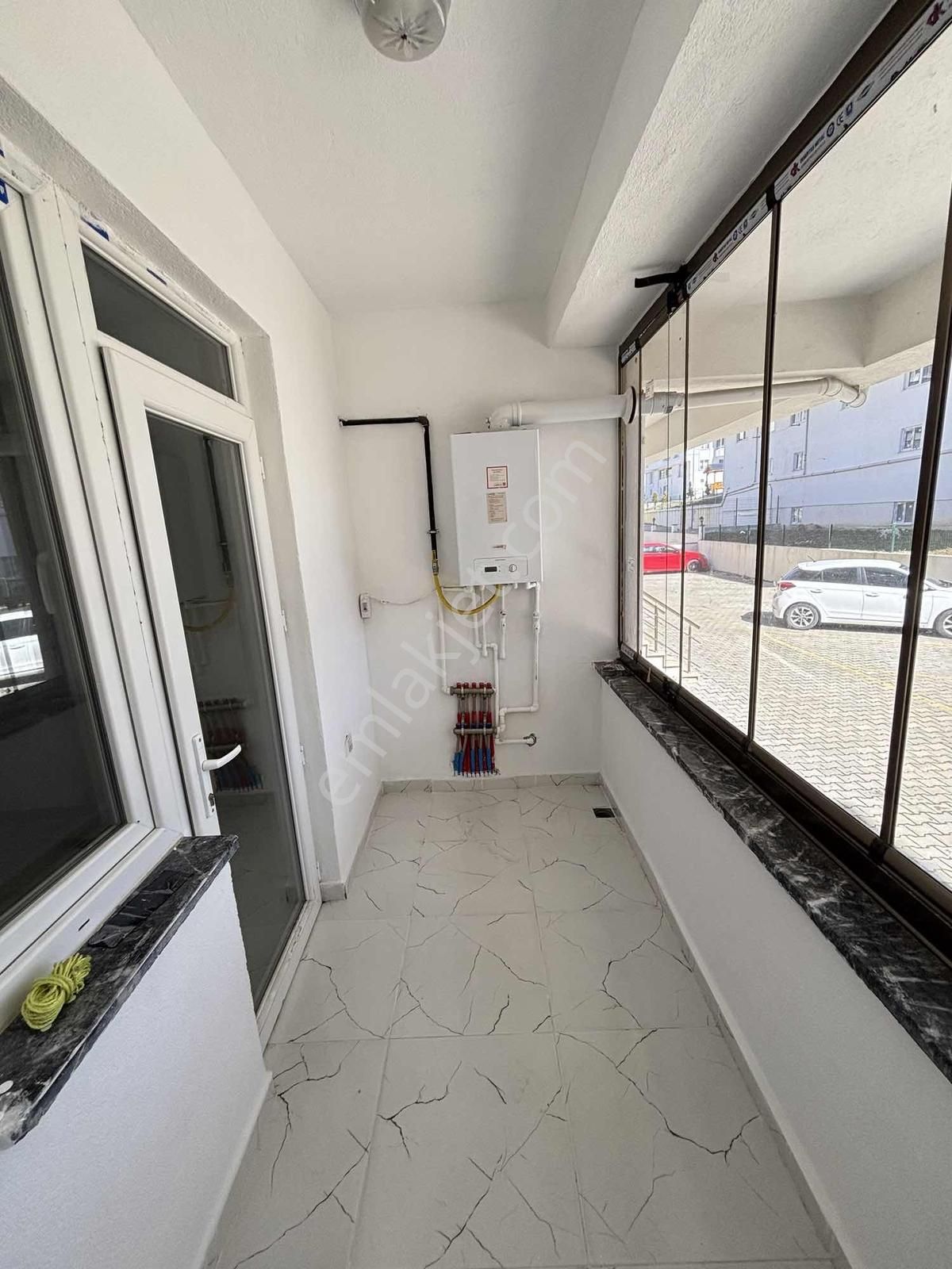 Akkaya İnşaattan Cemal Gürselde Y.giriş Kapalı Balkon 2+1 - Görsel 3