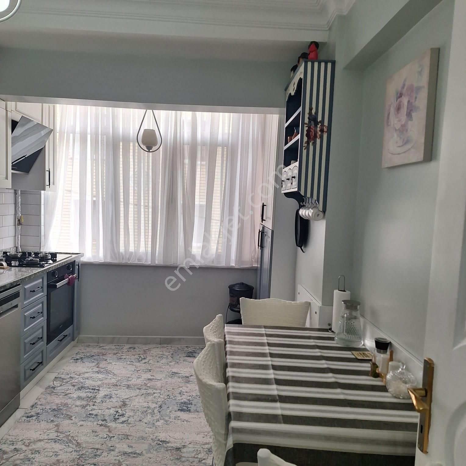 Araz Gayrimenkul Zübeyde Hanım Mah.satılık 1 Kat Daire - Görsel 10