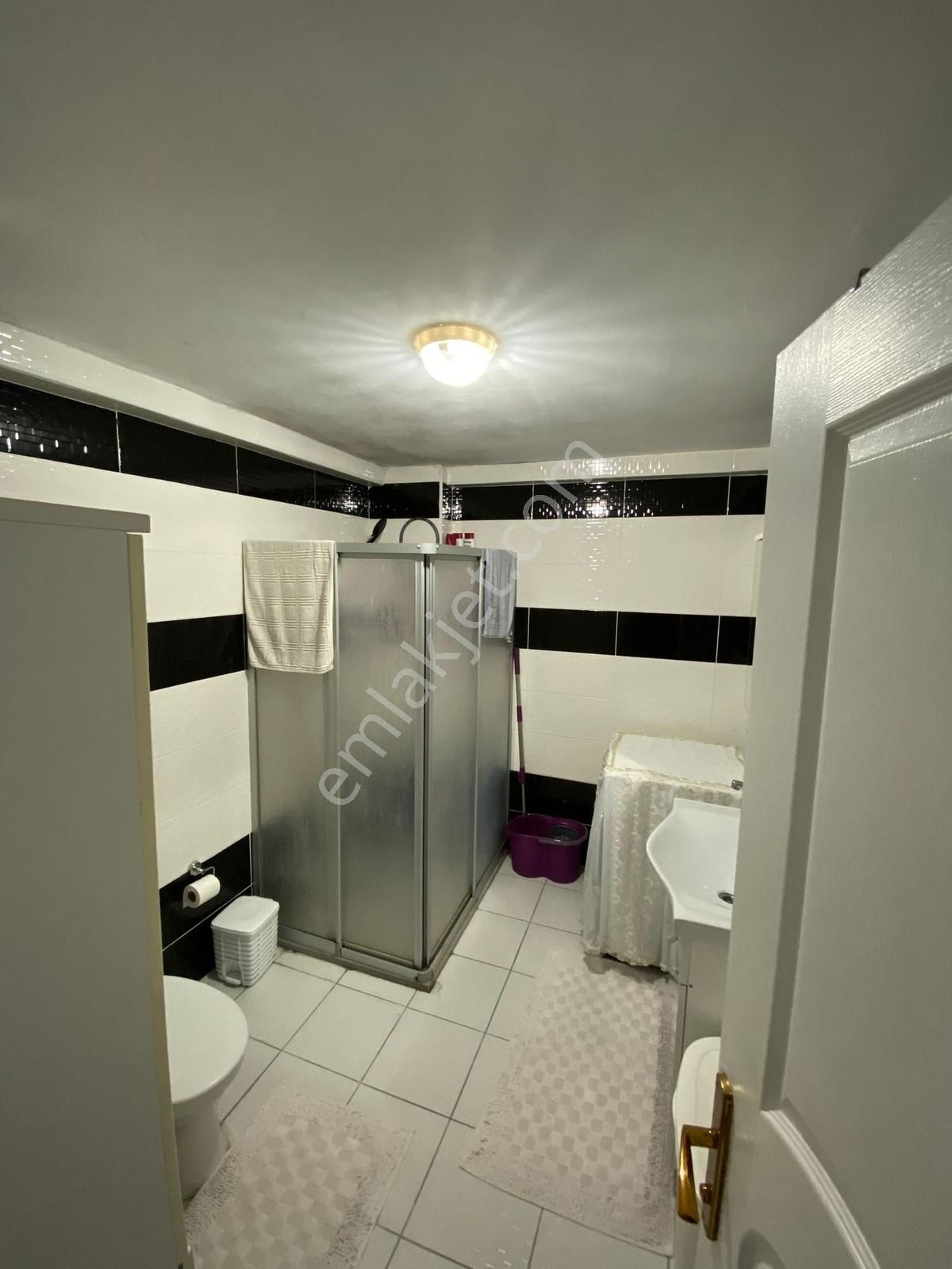 Araz Gayrimenkul Zübeyde Hanım Mah.satılık 1 Kat Daire - Görsel 13