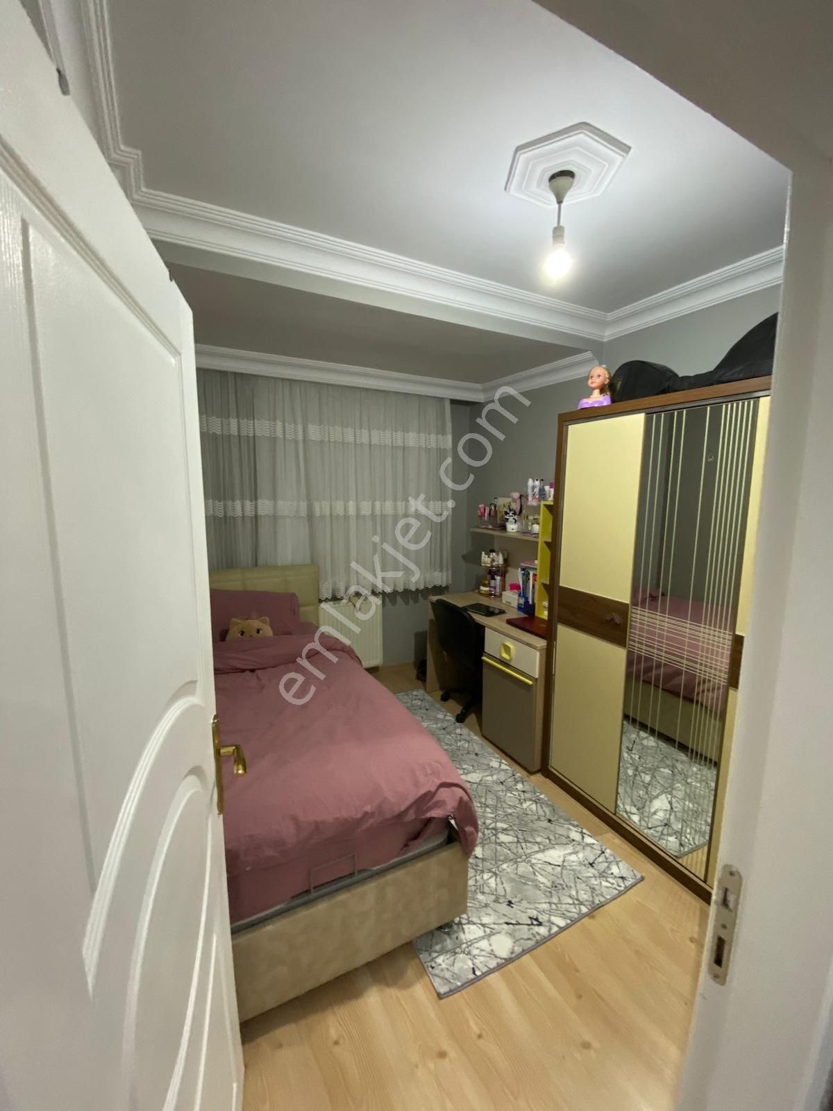 Araz Gayrimenkul Zübeyde Hanım Mah.satılık 1 Kat Daire - Görsel 16