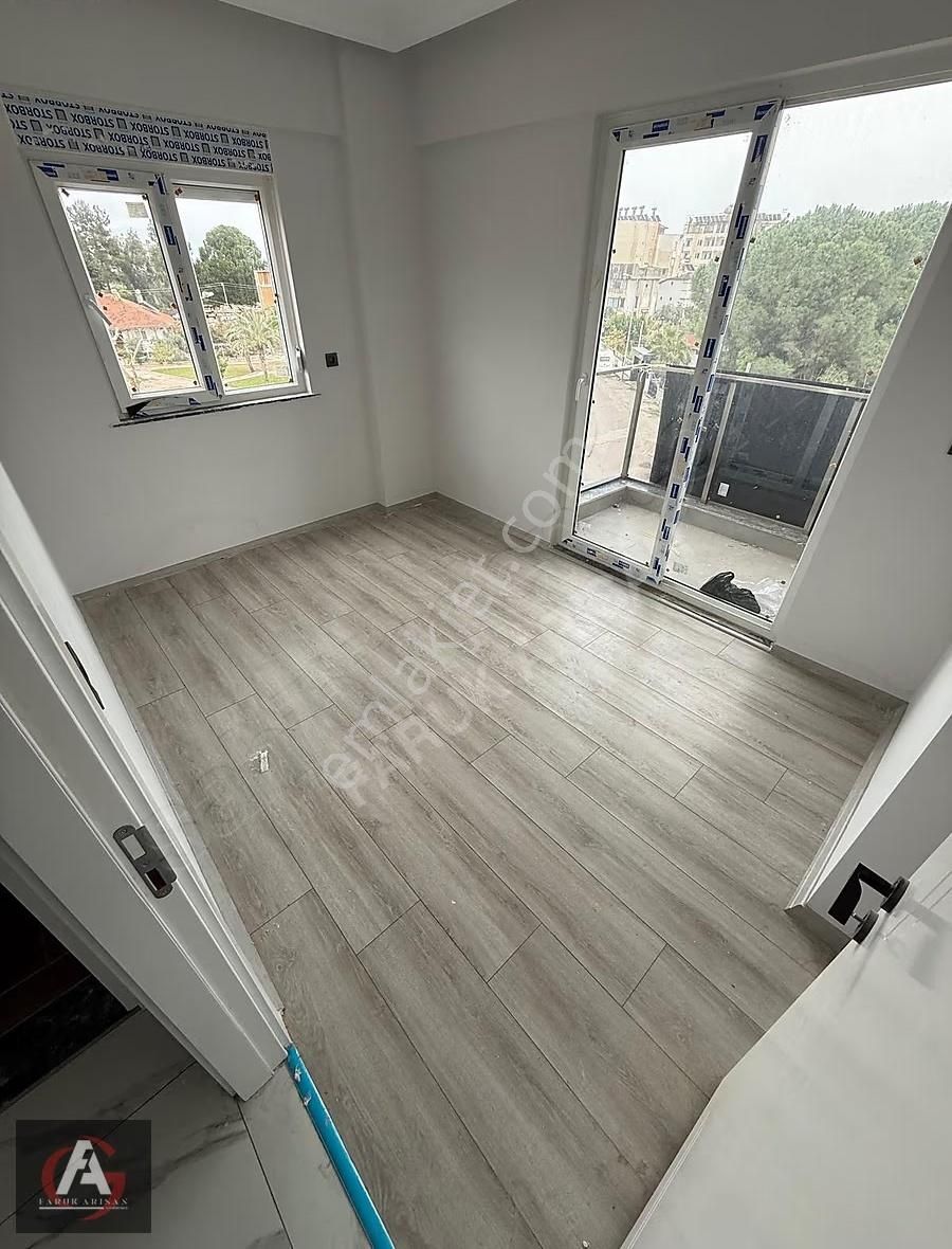 Faruk Arısandan Denize Çok Yakın İskanlı Ve Kullanışlı 2+1 Daire - Görsel 14