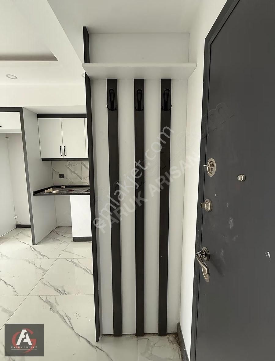 Faruk Arısandan Denize Çok Yakın İskanlı Ve Kullanışlı 2+1 Daire - Görsel 5