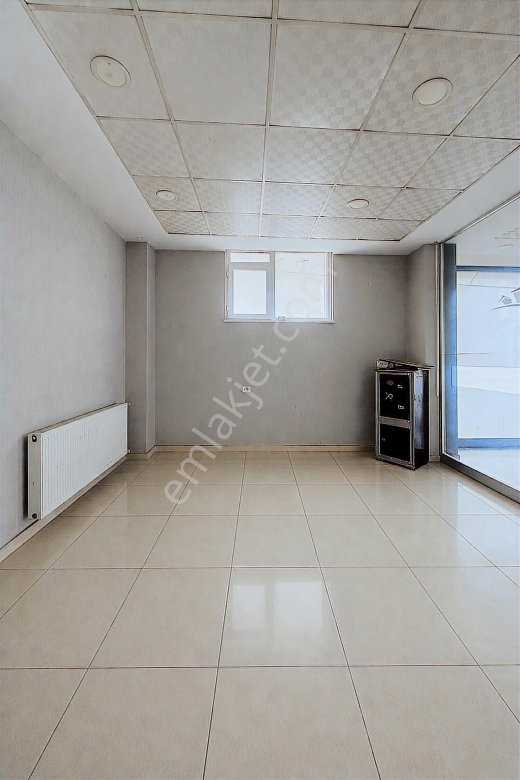 Güzel City'den Yakuplu Merkezde Cadde Üzeri Satılık Dükkan - Görsel 3