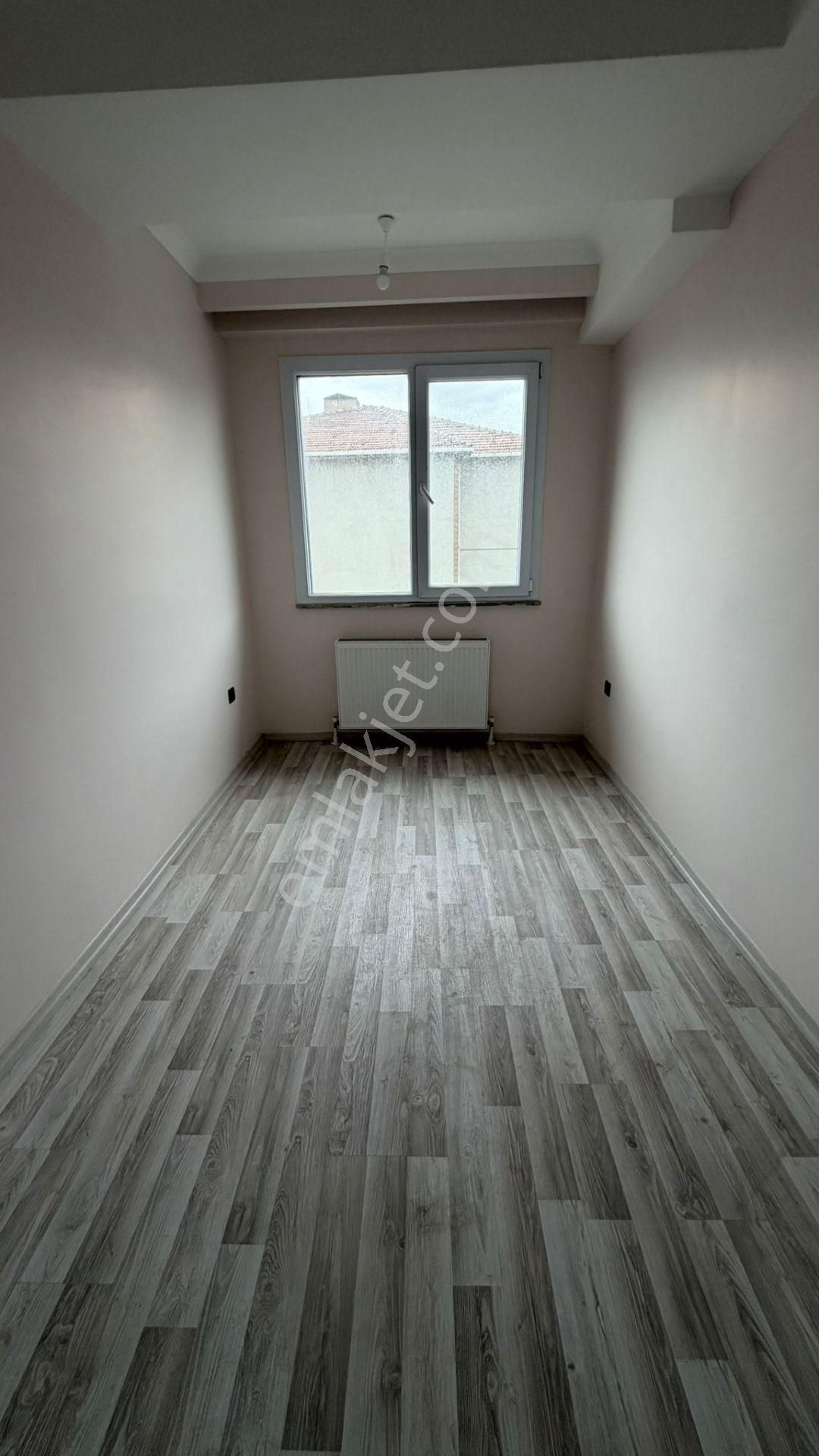 Müslüm Emlaktan Avcılar Ambarlıda Kiralık Sıfır 1+1daire - Görsel 2