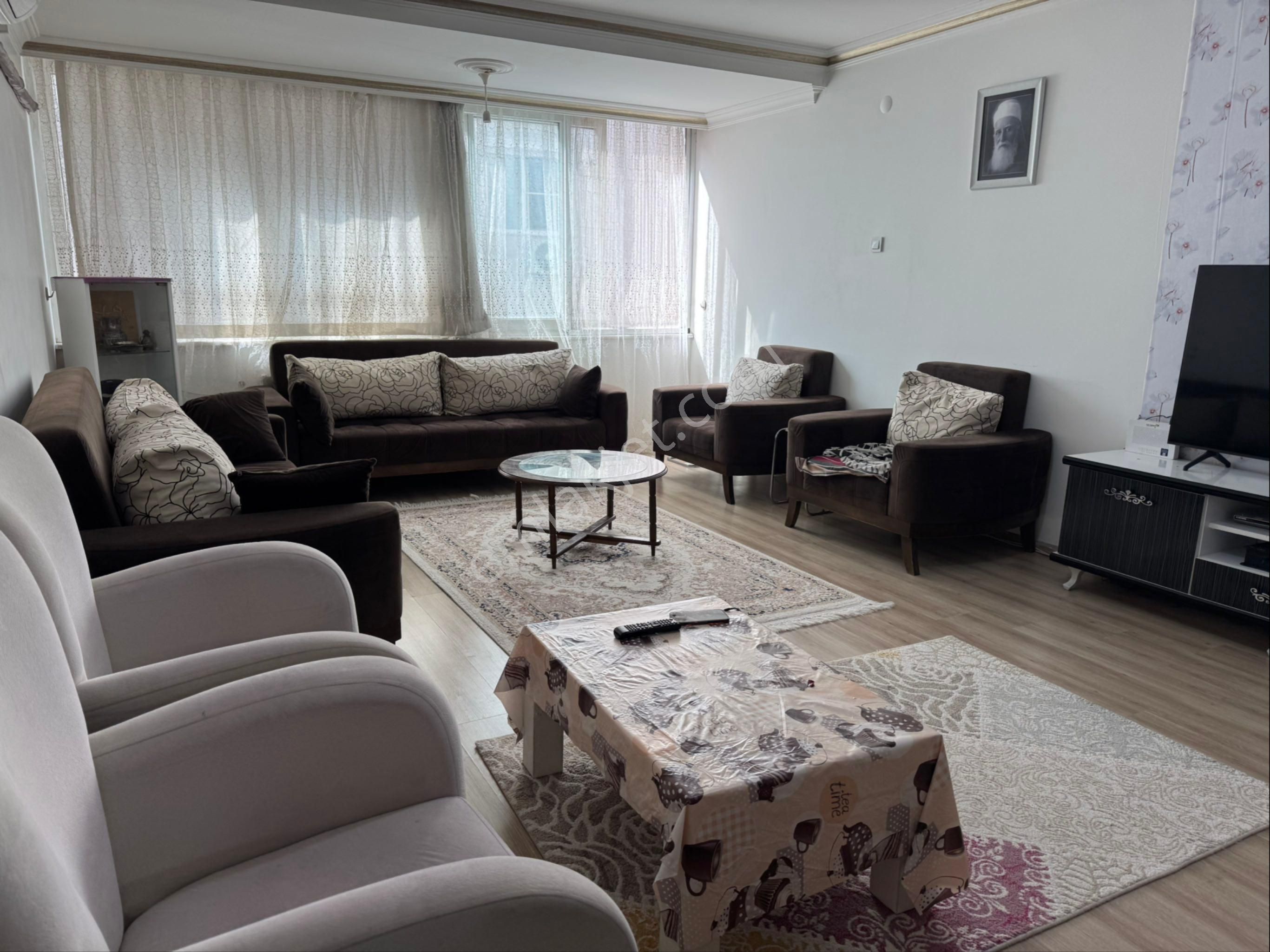 Manisa’ Da Şehrin Merkezi’ Nde Geniş Ve Asansörlü Ara Kat Dairemiz - Görsel 20