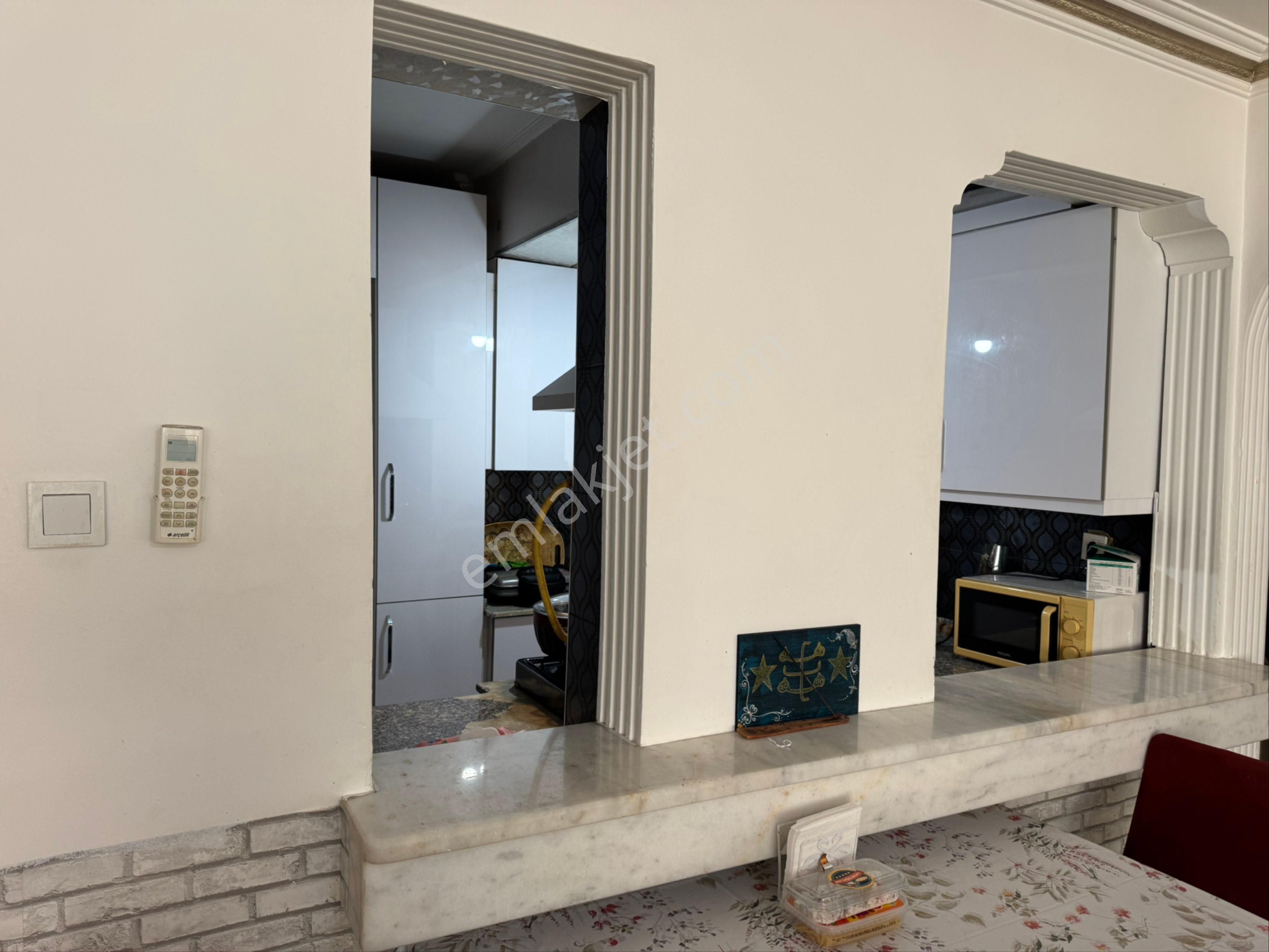 Manisa’ Da Şehrin Merkezi’ Nde Geniş Ve Asansörlü Ara Kat Dairemiz - Görsel 8