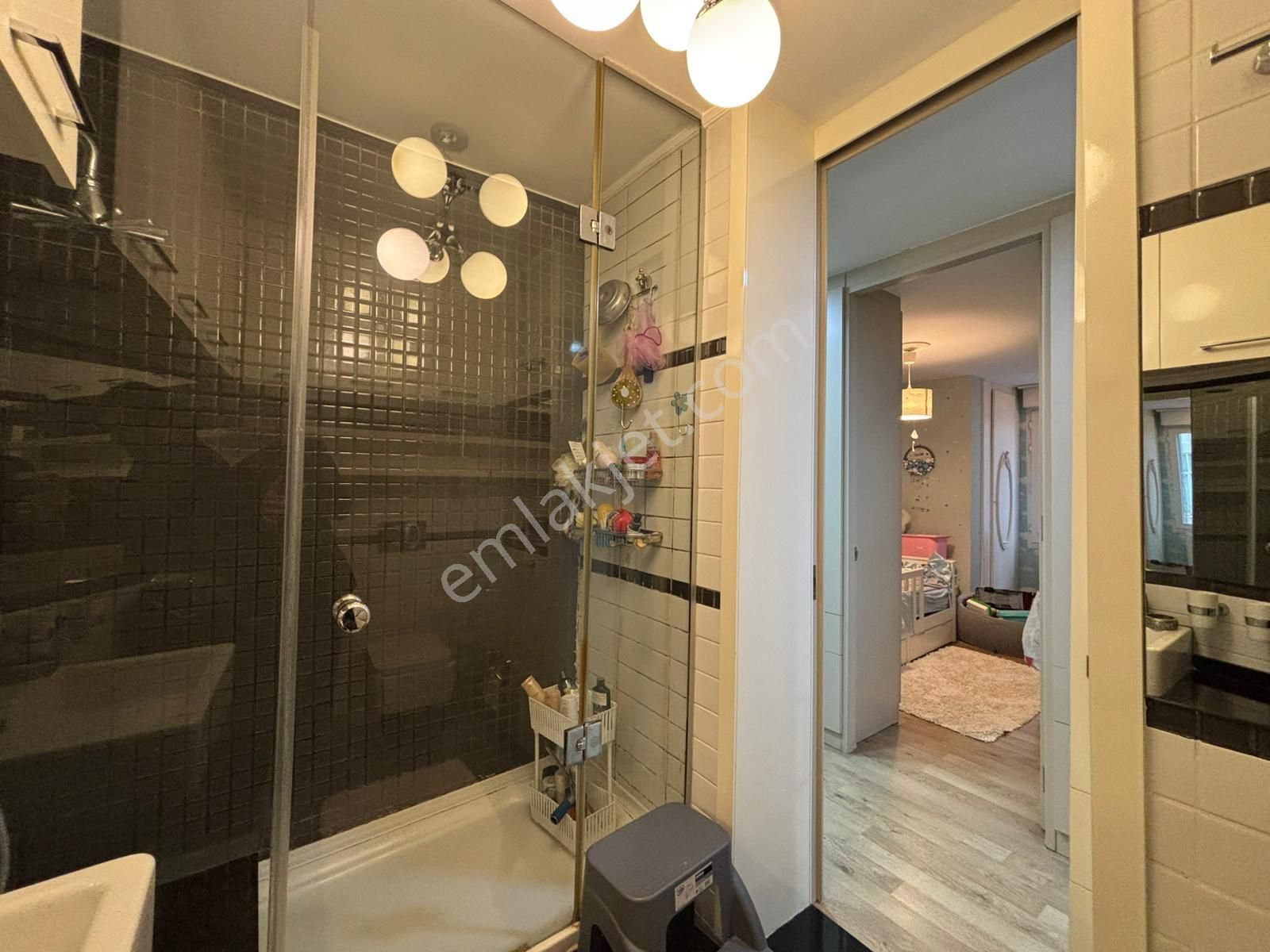 Alsancak Gündoğdu Meydanı Yakını Lüks Eşyalı 3+1 Kiralık Daire - Görsel 16