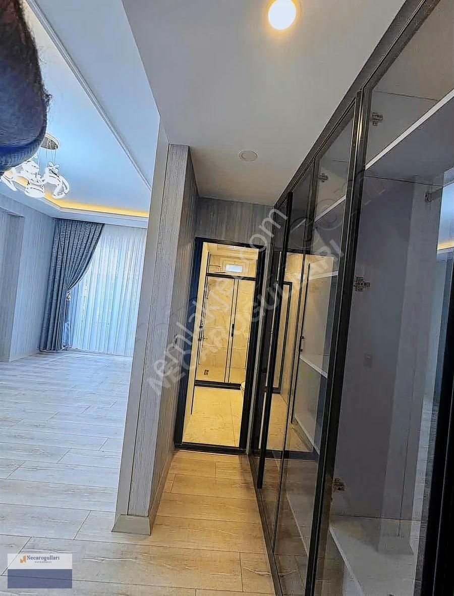 Necaroğullarından Cezaevi Karşısı Oturmaya Hazır Lüks Daire - Görsel 7