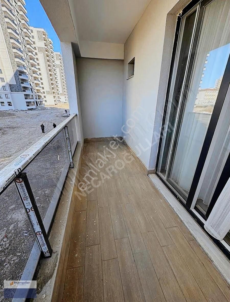 Necaroğullarından Cezaevi Karşısı Oturmaya Hazır Lüks Daire - Görsel 5