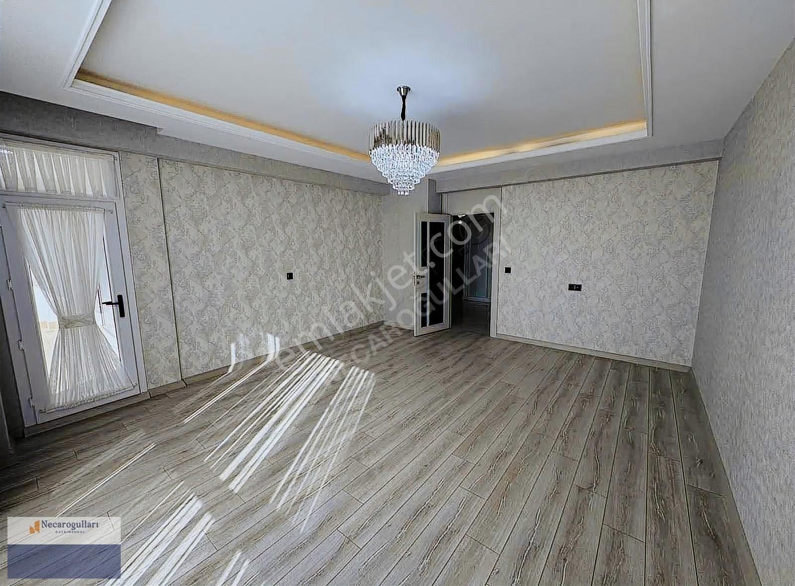 Necaroğullarından Cezaevi Karşısı Oturmaya Hazır Lüks Daire - Görsel 18