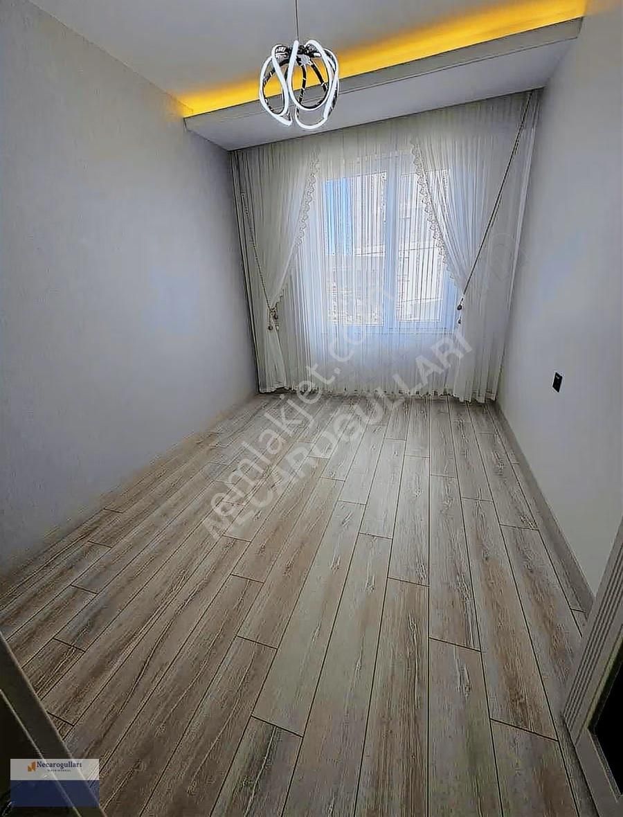 Necaroğullarından Cezaevi Karşısı Oturmaya Hazır Lüks Daire - Görsel 9
