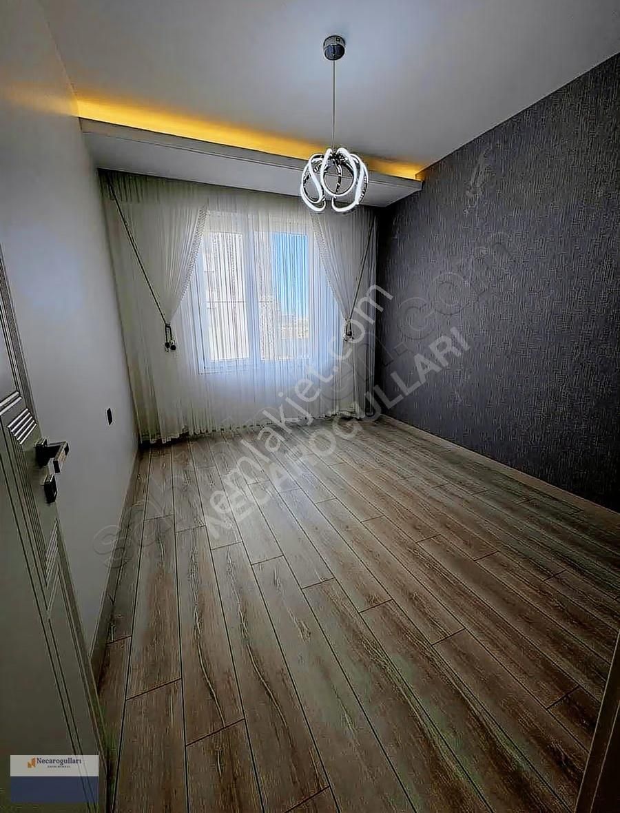 Necaroğullarından Cezaevi Karşısı Oturmaya Hazır Lüks Daire - Görsel 15