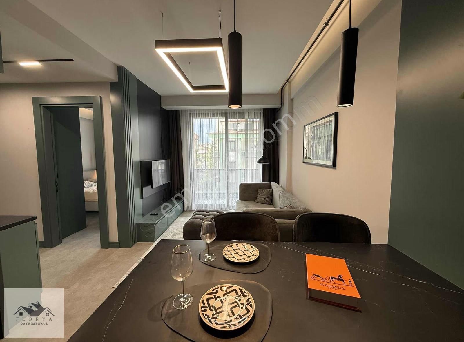 Kınıklıda Ultra Lüks Havuzlu 1+1 Yerden Isıtma Sıfır - Görsel 10