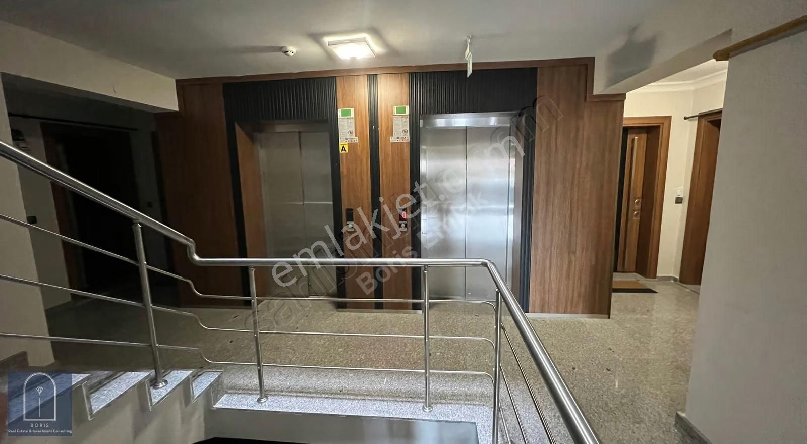 Satılık.. Hoşdere Cad. Üzeri 2+1 Köşe Boş. - Görsel 8