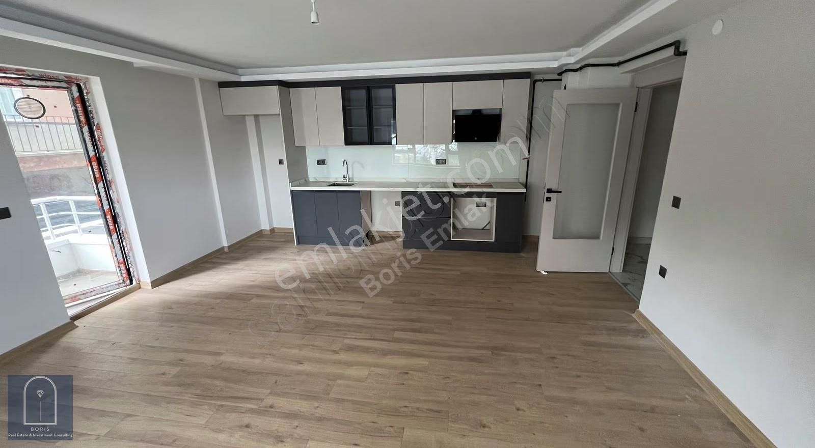 Satılık.. Hoşdere Cad. Üzeri 2+1 Köşe Boş. - Görsel 4