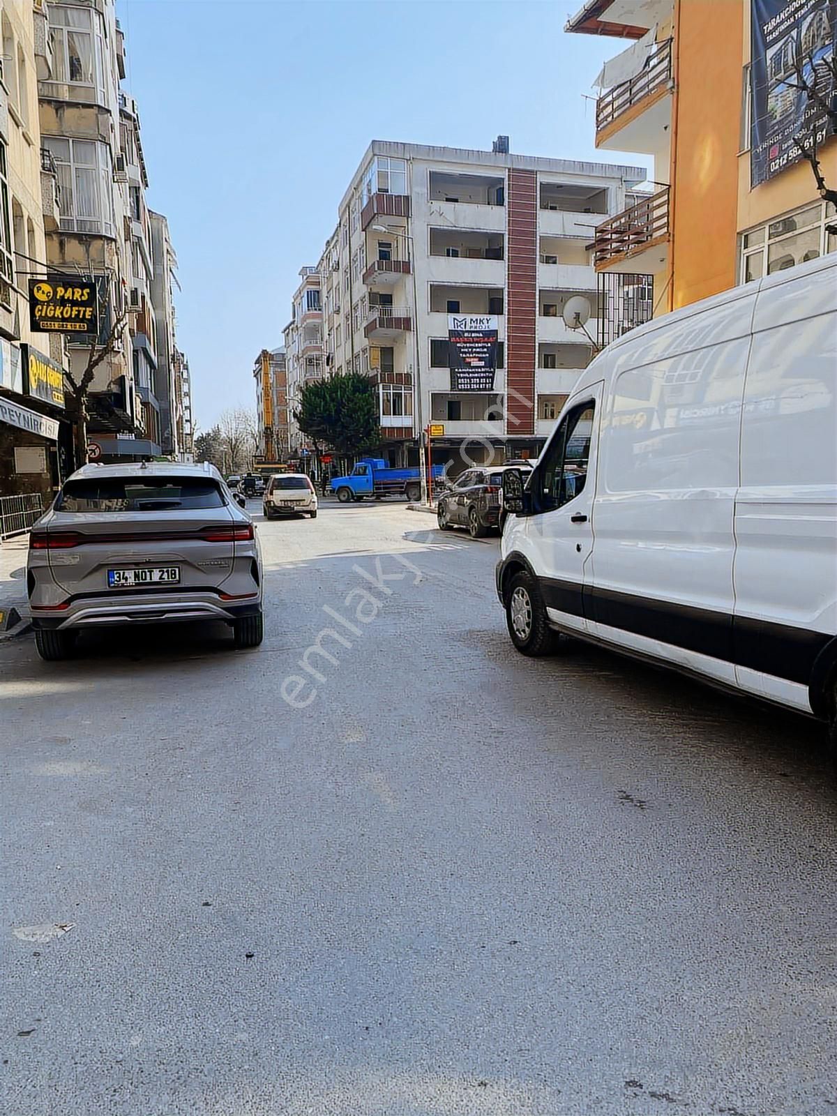 Bahçelievler Camlıkahve İski Yakını 3.kat 3+1 Ön Cephe - Görsel 19