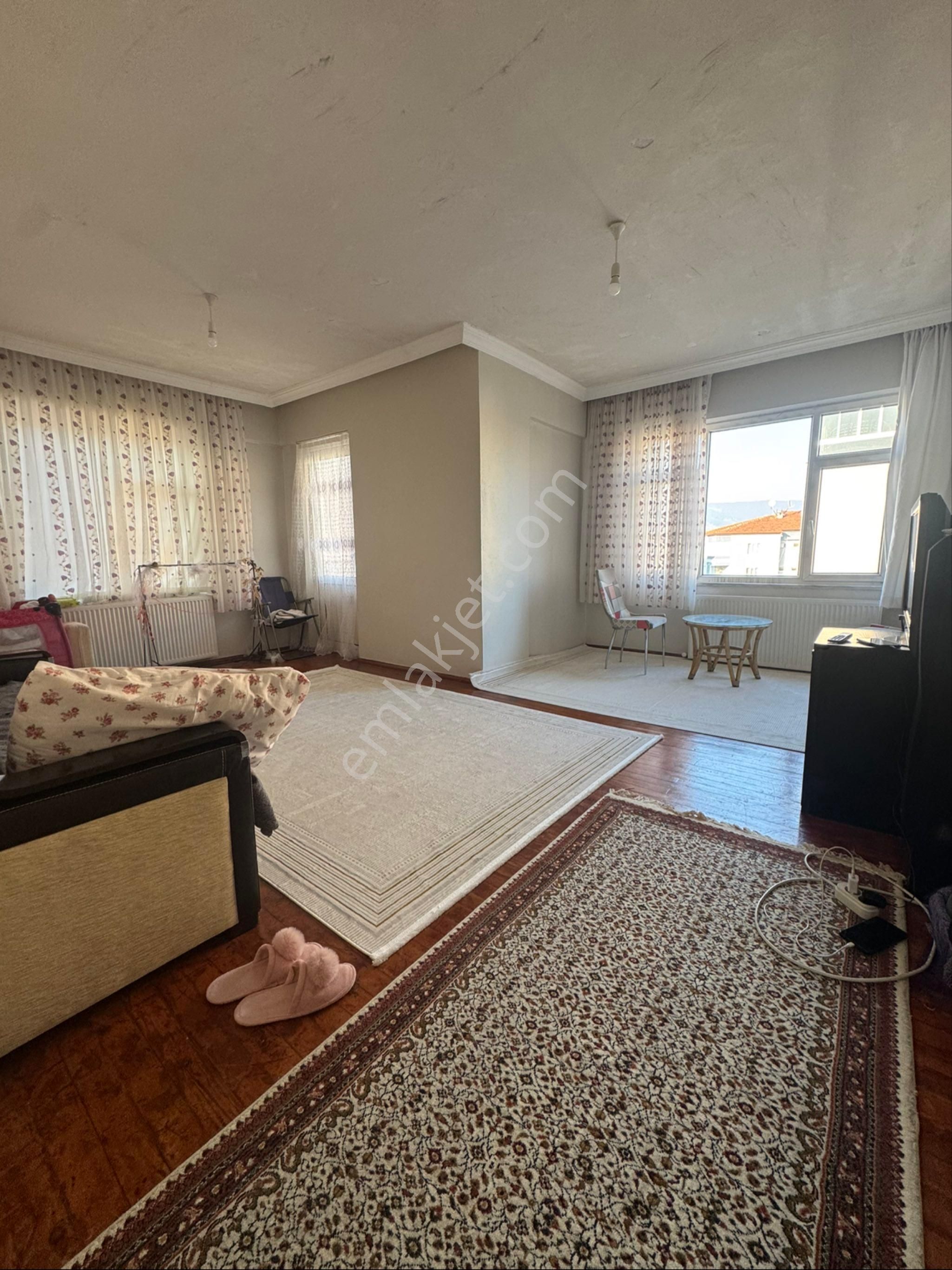 Satılık 2+1 Daire - Görsel 3