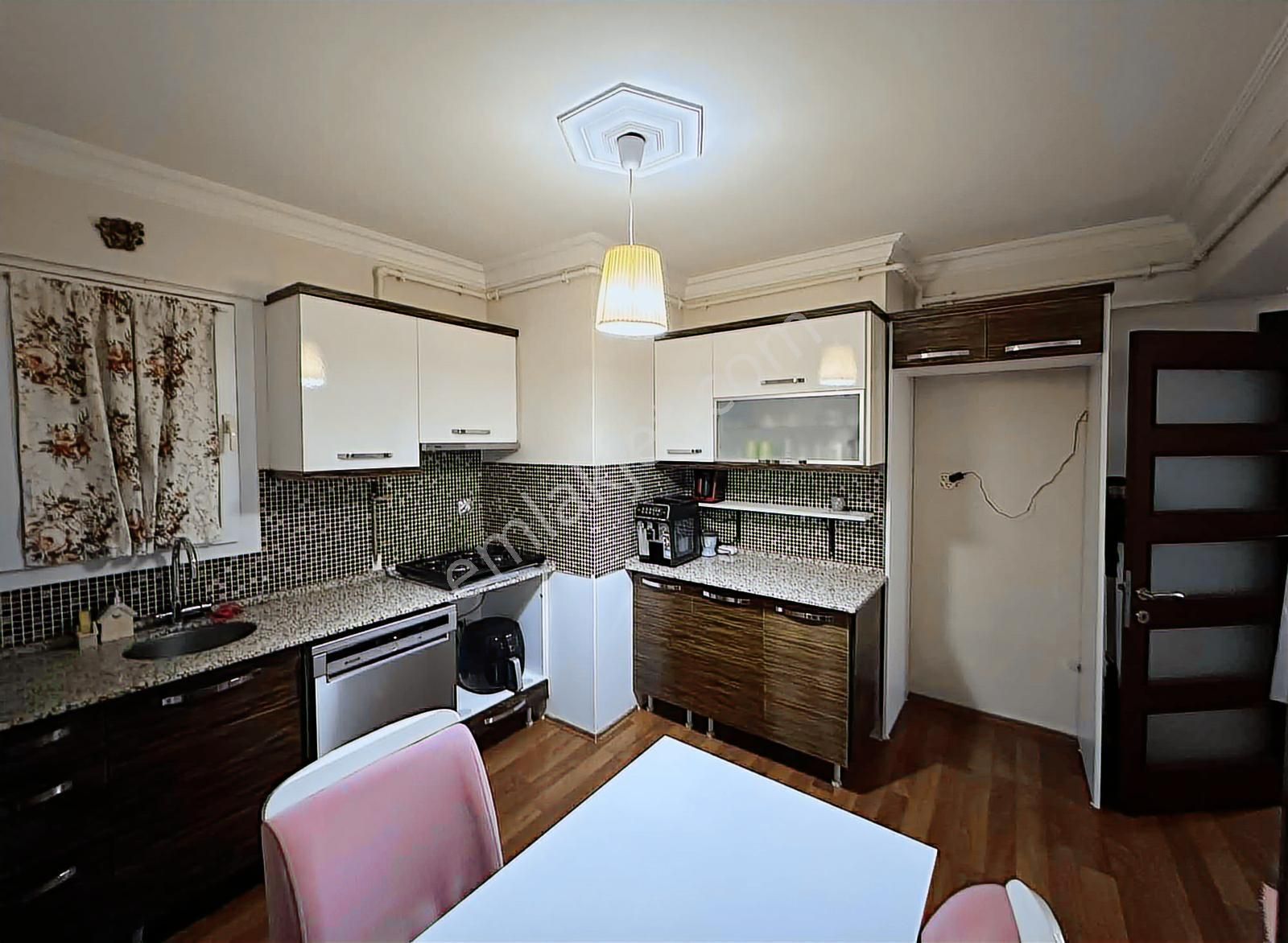 Nazım Hikmet Cd Üzeri Asansörlü Manzaralı Satılk Daire - Görsel 3