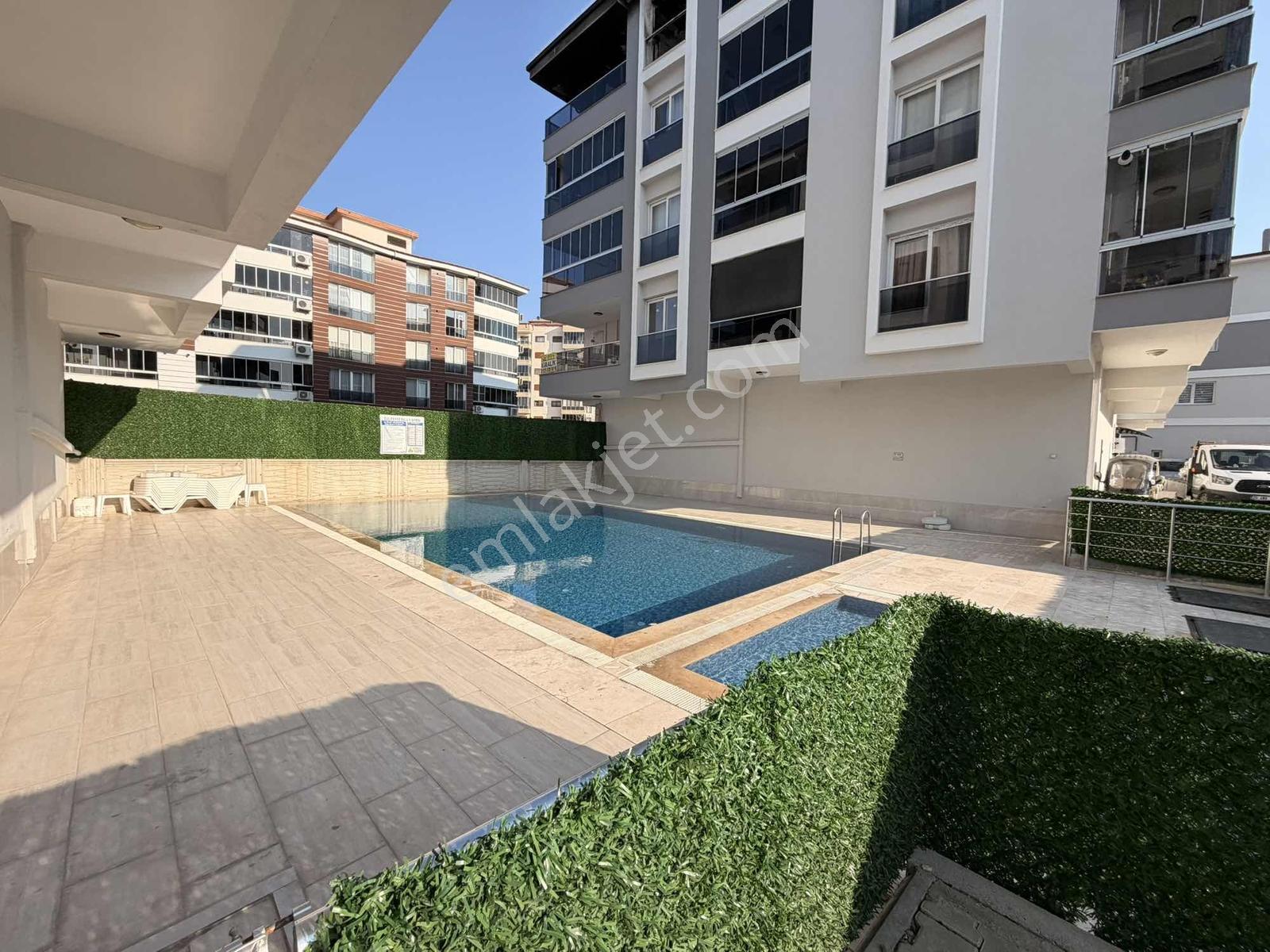 Torbalı Mah. 3+1 140m² Havuzlu Site İçerisi İzban Dibi Daire - Görsel 29