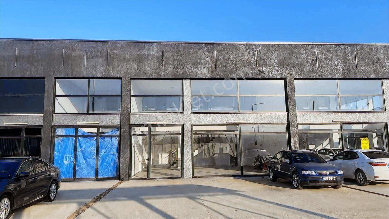 Merkez Gecen Galericiler Sitesi Satılık Ön Cephe Dükkan - Görsel 5