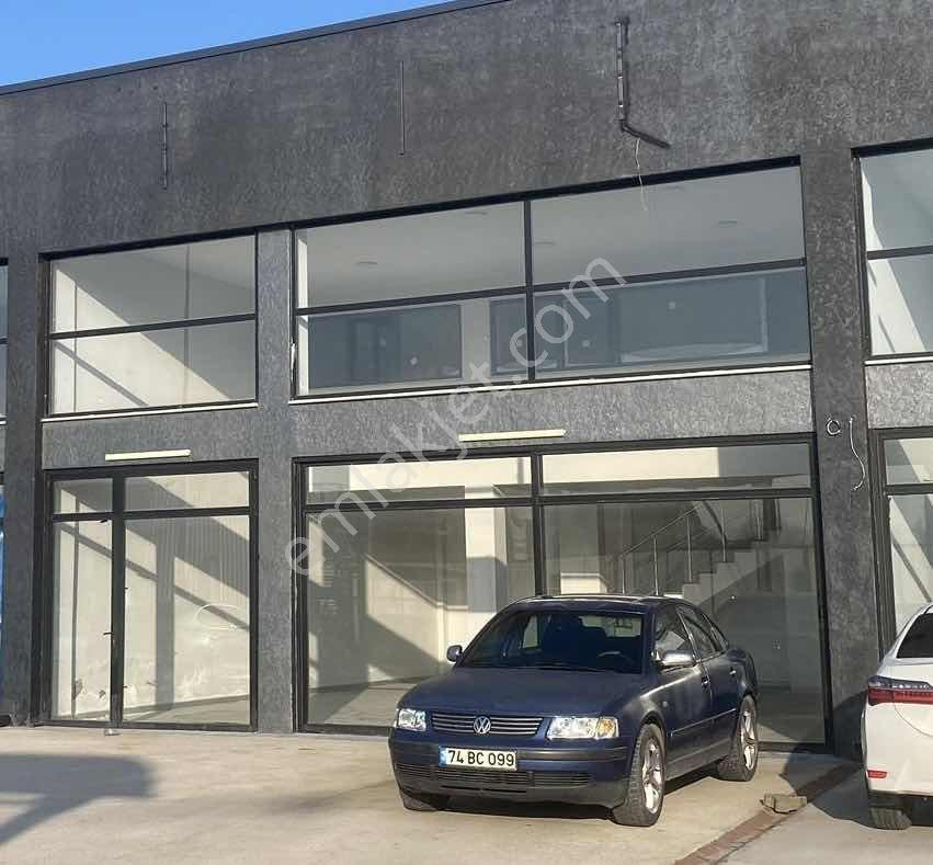Merkez Gecen Galericiler Sitesi Satılık Ön Cephe Dükkan - Görsel 3