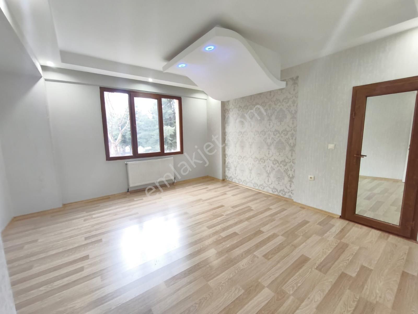 75e Yürüme Mesafesinde, Geniş Ve Konforlu 4+1 Aile Dairesi - Görsel 11