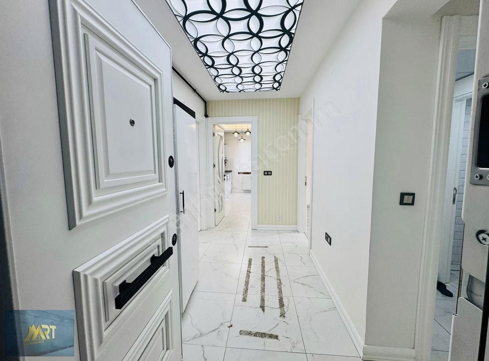 Zümrüt Mahallesi Ultra Lüks 3+1 Daire - Görsel 30