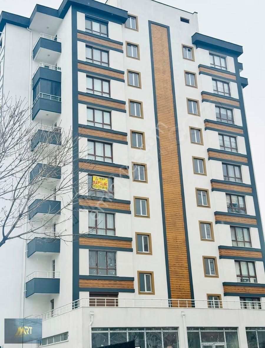 Zümrüt Mahallesi Ultra Lüks 3+1 Daire