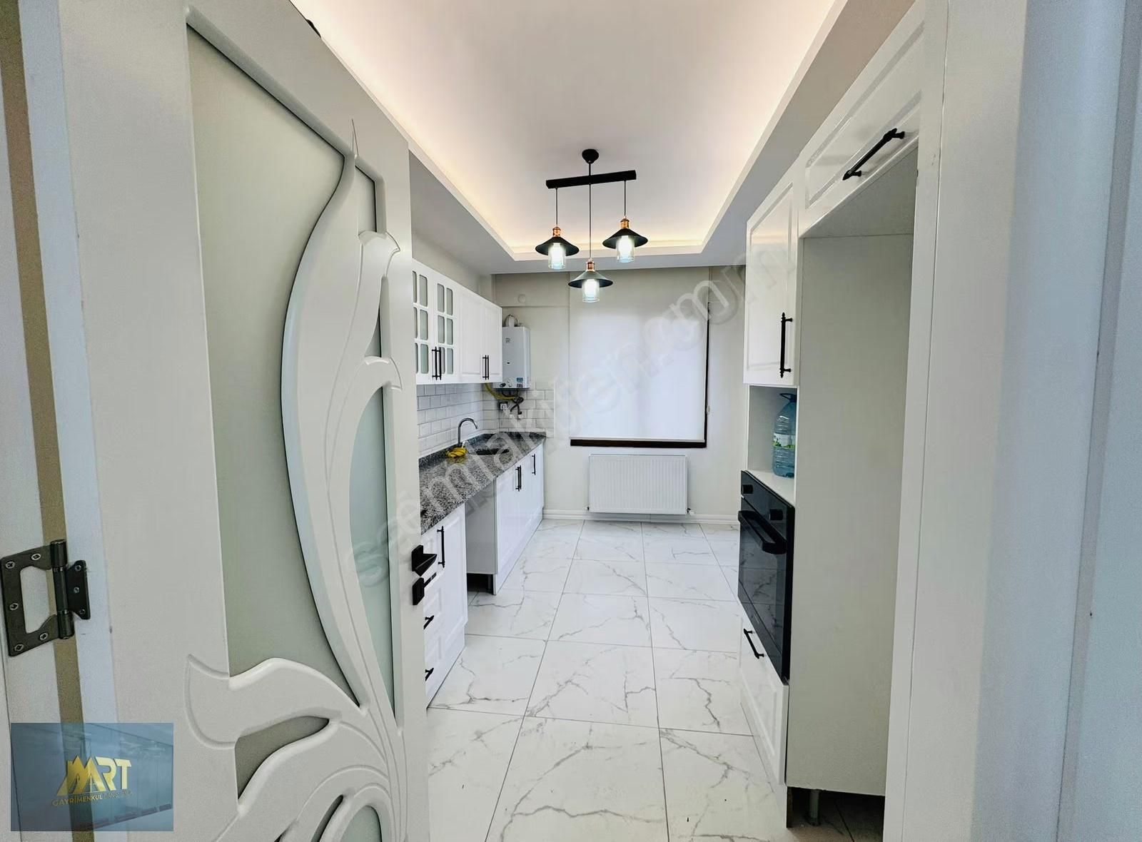 Zümrüt Mahallesi Ultra Lüks 3+1 Daire - Görsel 16