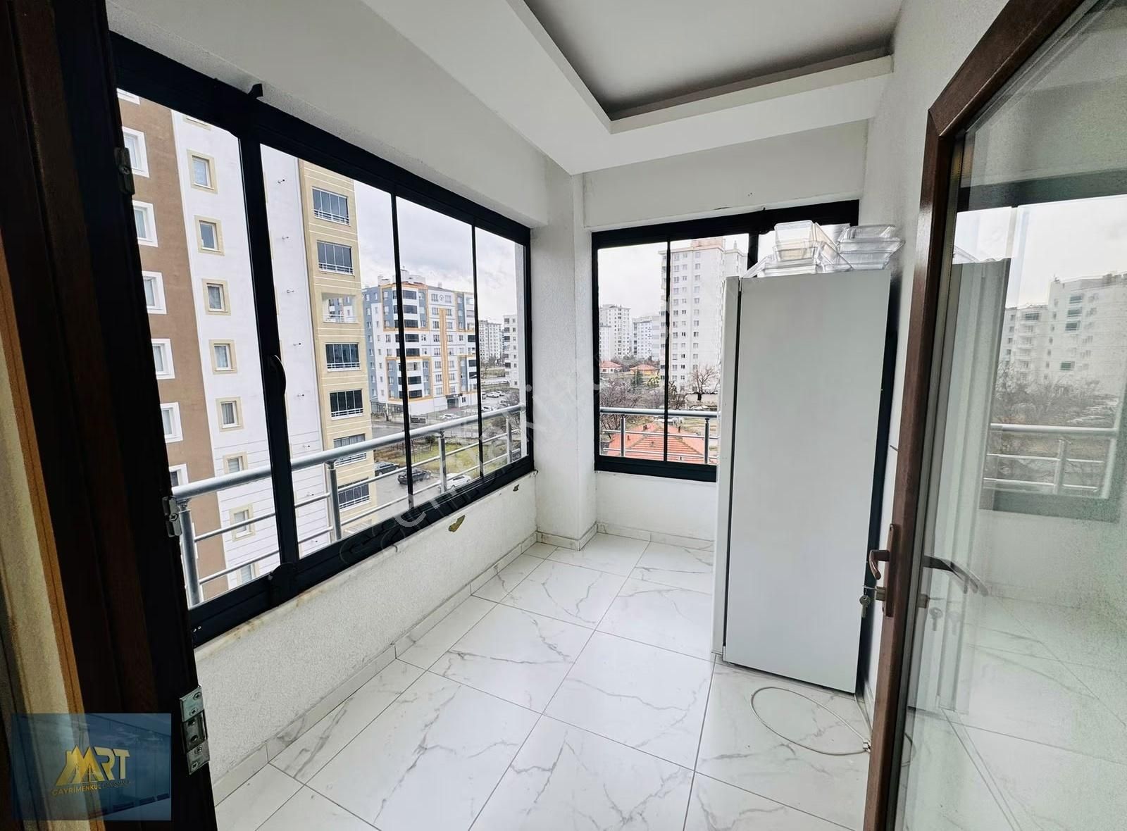 Zümrüt Mahallesi Ultra Lüks 3+1 Daire - Görsel 25