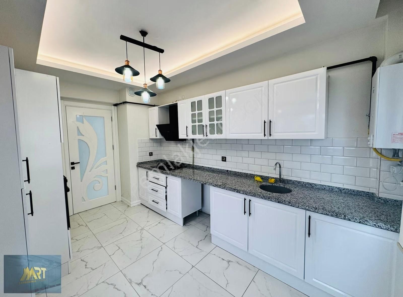 Zümrüt Mahallesi Ultra Lüks 3+1 Daire - Görsel 29