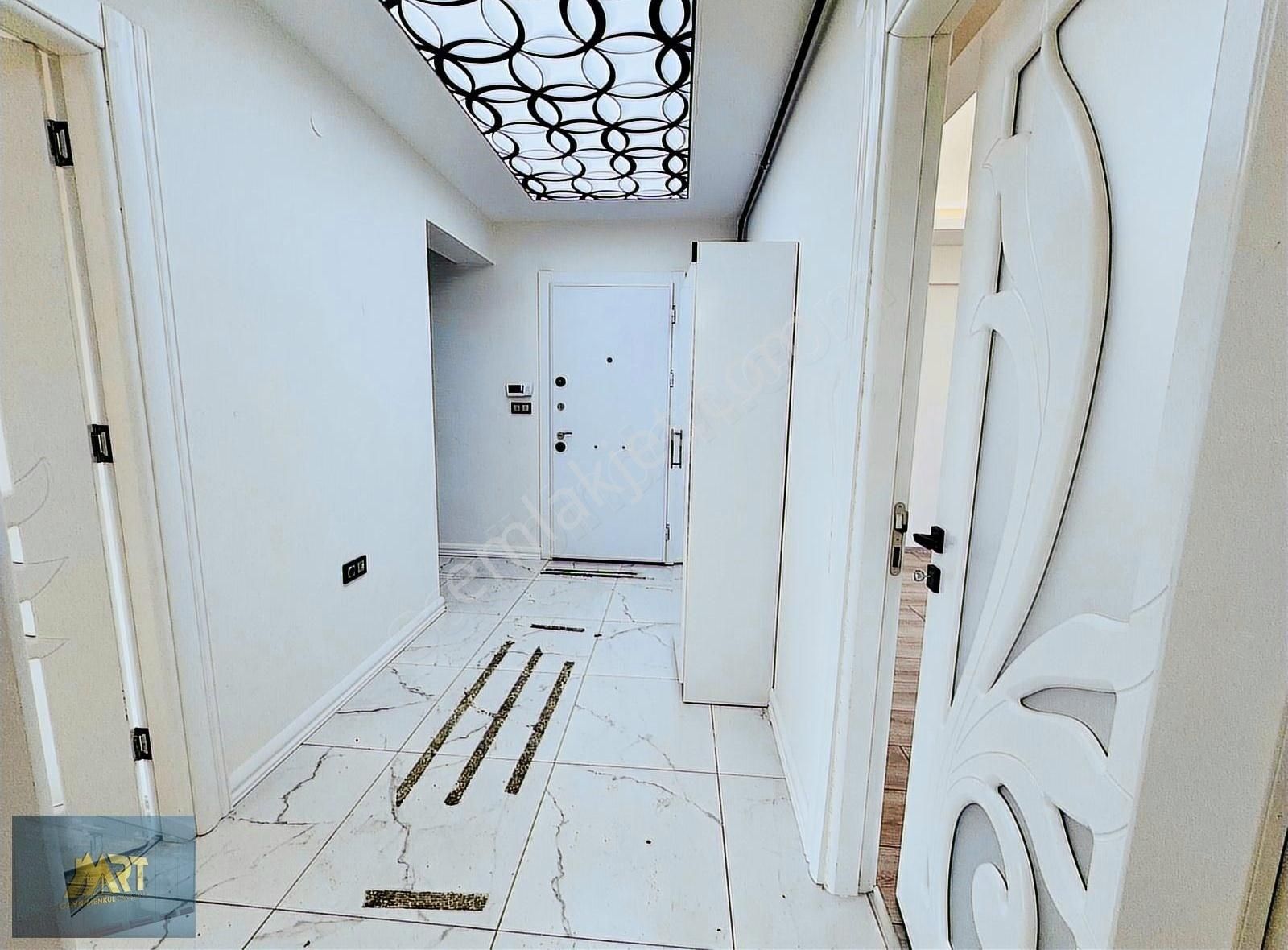 Zümrüt Mahallesi Ultra Lüks 3+1 Daire - Görsel 4