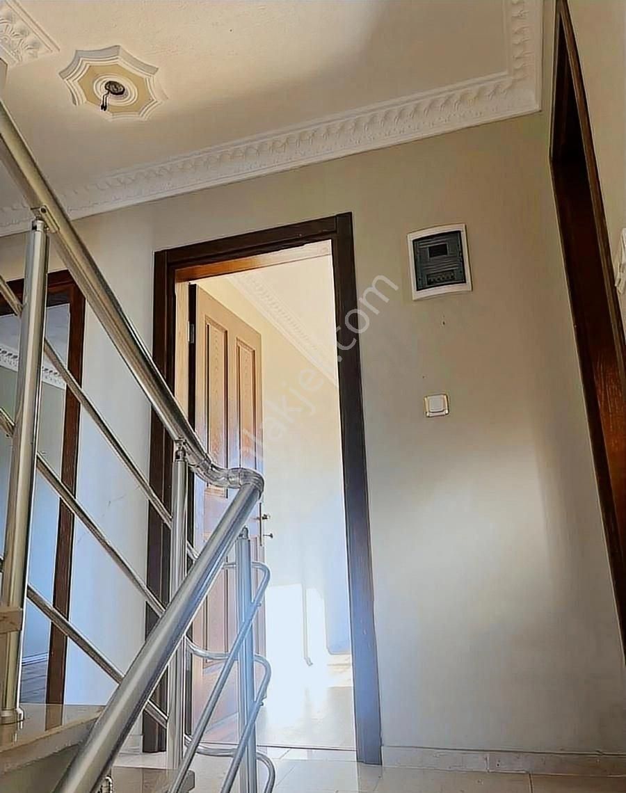 Balıkesir Burhaniye İlcesinde İskele Mevki,satılık Villa Yazlık - Görsel 4