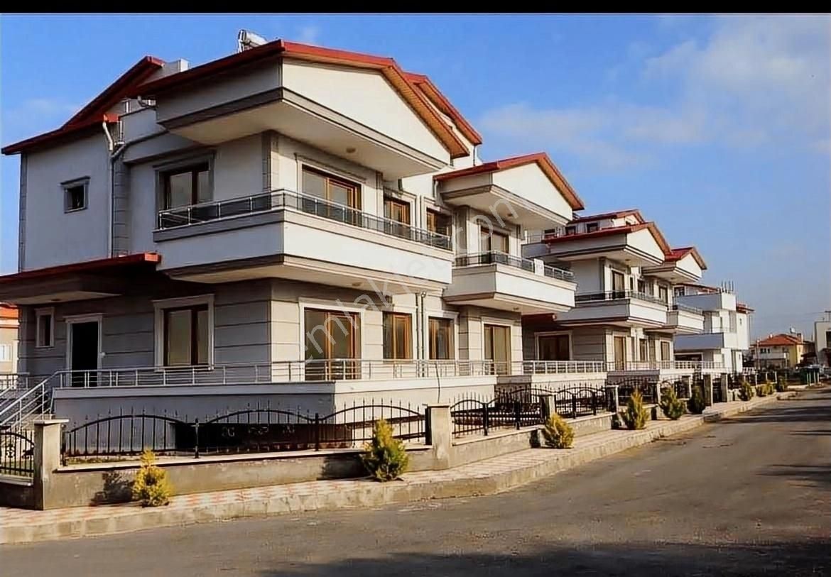 Balıkesir Burhaniye İlcesinde İskele Mevki,satılık Villa Yazlık - Görsel 9